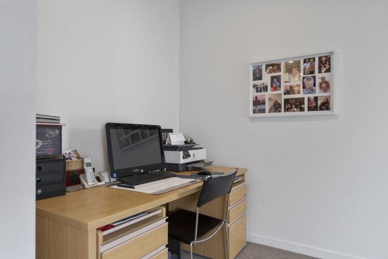 Photo of property in 5d Tui Glen, Omokoroa, 3114