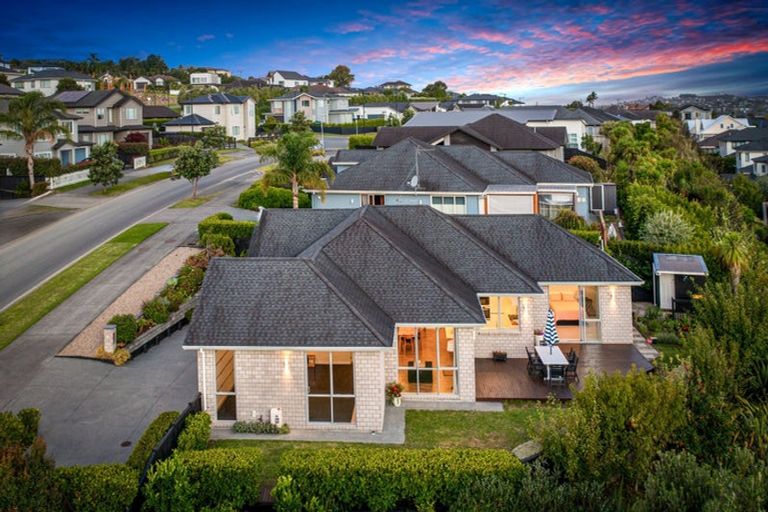 Photo of property in 23 Flavell Drive, Orewa, 0931