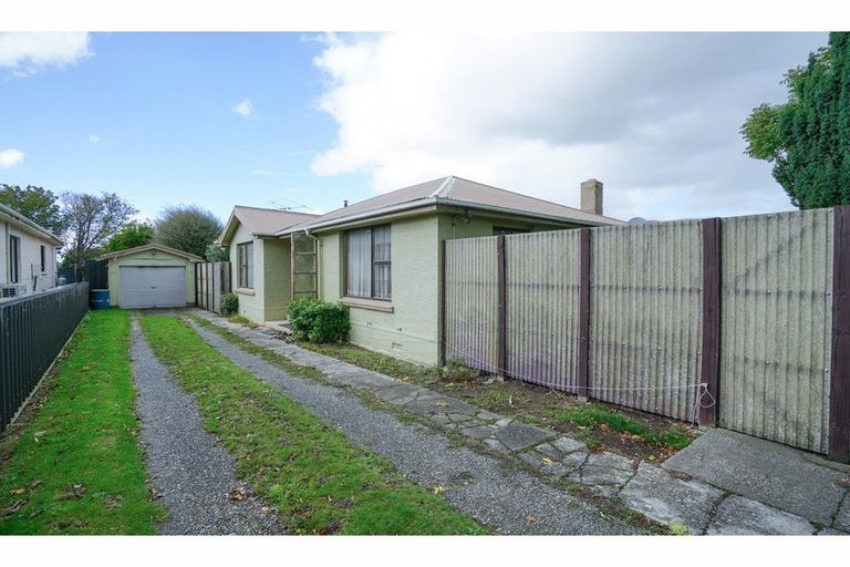 Photo of property in 19 Abbot Street, Waverley, Invercargill, 9810