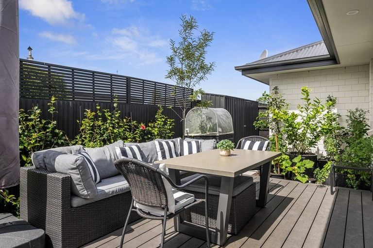 Photo of property in 2/120 Gilberthorpes Road, Hei Hei, Christchurch, 8042