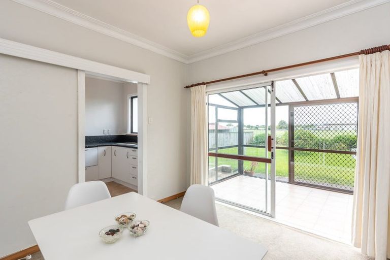 Photo of property in 20 Carlisle Street, Levin, 5510