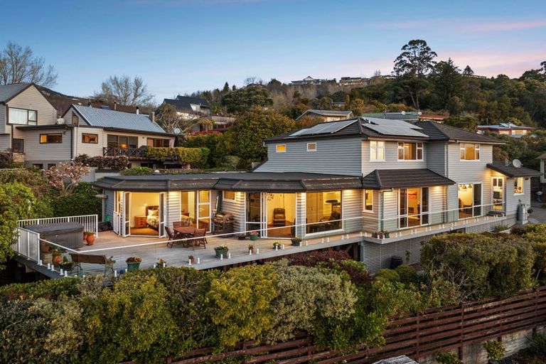 Photo of property in 100 Arapiki Road, Stoke, Nelson, 7011