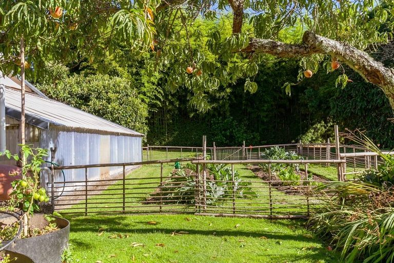 Photo of property in 34 Battery Road, Patons Rock, Takaka, 7182