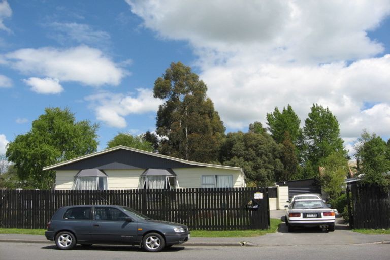 Photo of property in 61 Bush Street, Rangiora, 7400