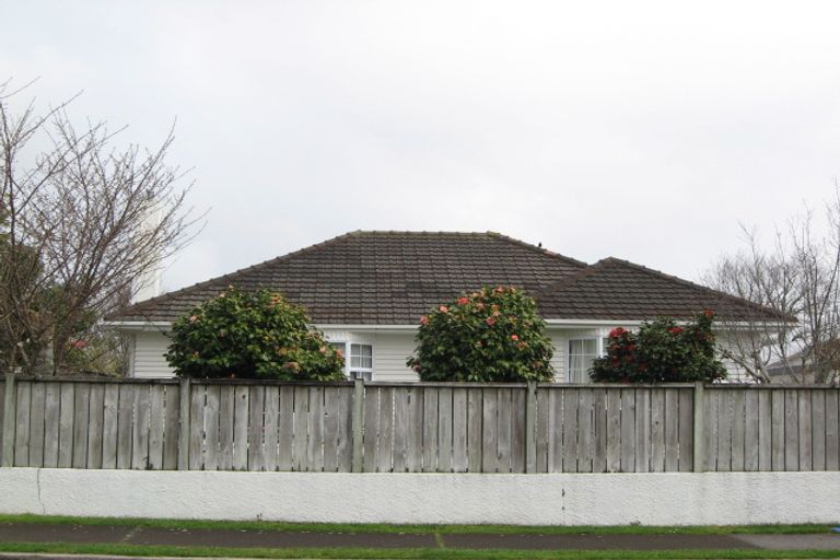 Photo of property in 24 Tokomaru Street, Welbourn, New Plymouth, 4312