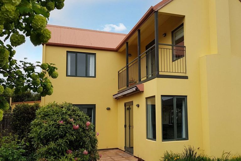 Photo of property in 114 Innes Road, St Albans, Christchurch, 8052