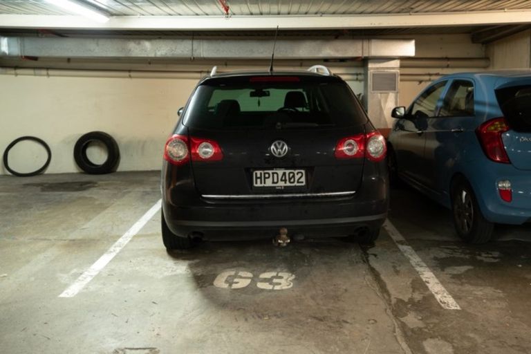 Photo of property in Stadium Garden Flats, 402/107 Thorndon Quay, Pipitea, Wellington, 6011