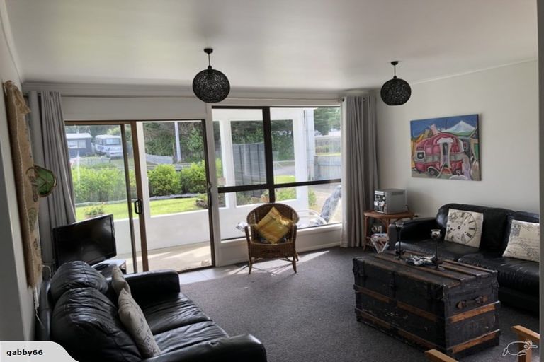 Photo of property in 29 Hunia Terrace, Himatangi Beach, Foxton, 4891