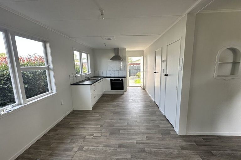 Photo of property in 77 Sunderland Drive, Flaxmere, Hastings, 4120