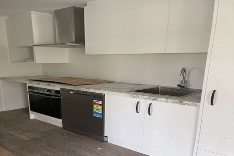 Photo of property in 1 Perendale Road, Jacks Point, 9371