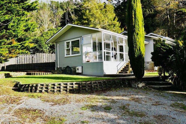 Photo of property in 470e Stokes Valley Road, Stokes Valley, Lower Hutt, 5019