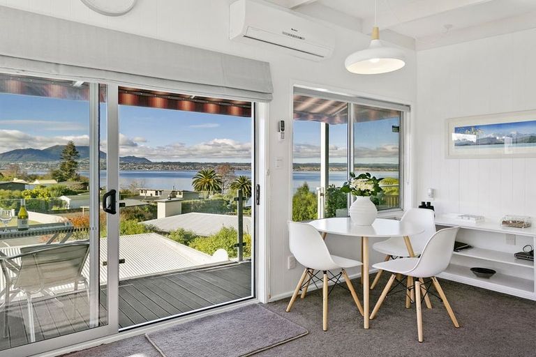 Photo of property in 2/22 Alberta Street, Acacia Bay, Taupo, 3330