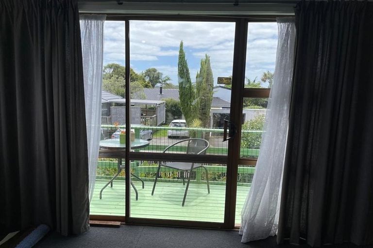 Photo of property in 3/8 Koromiko Street, New Lynn, Auckland, 0600