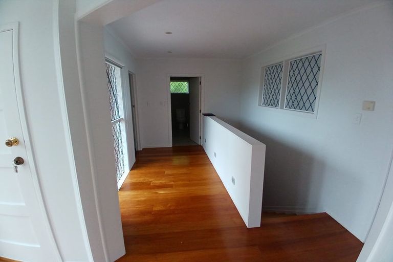 Photo of property in 819 Beach Road, Browns Bay, Auckland, 0630