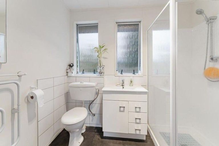 Photo of property in 27a Iti Street, Otaki, 5512