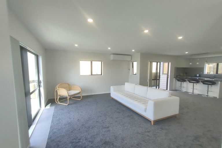 Photo of property in 31 Korihi Drive, Swanson, Auckland, 0614