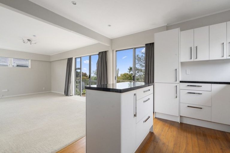 Photo of property in 315 Tukapa Street, Hurdon, New Plymouth, 4310