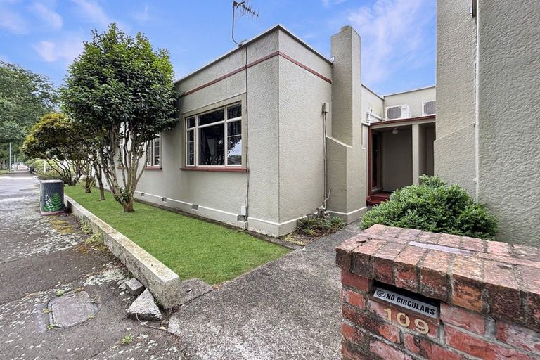 Photo of property in 109 Victoria Avenue, Hokowhitu, Palmerston North, 4410