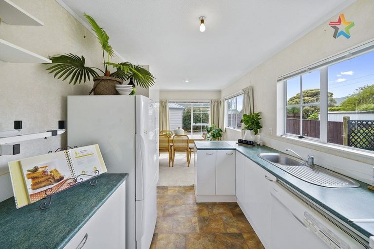 Photo of property in 8 Arlington Avenue, Waikanae, 5036