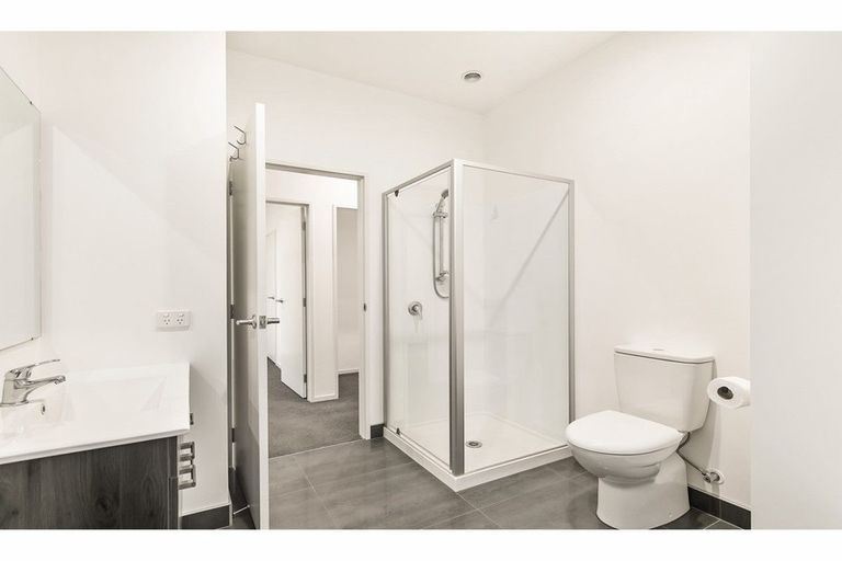 Photo of property in 53 Battalion Drive, Papakura, 2110