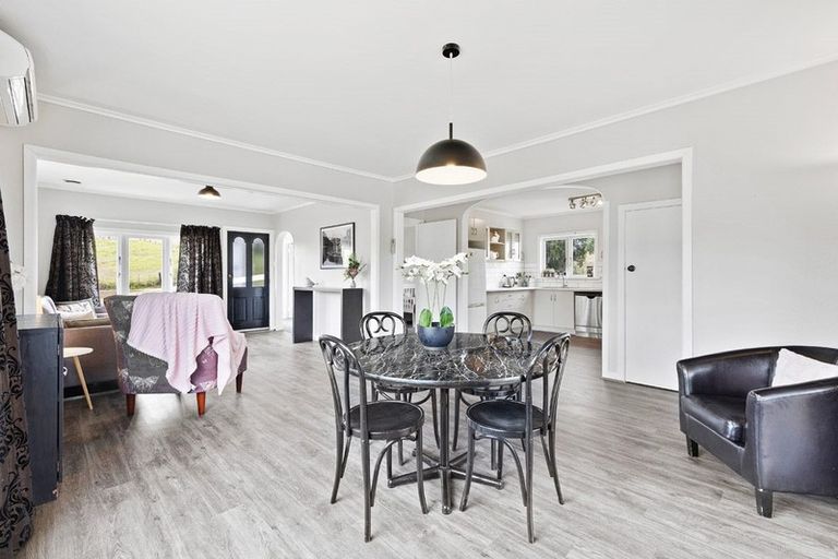 Photo of property in 1542 State Highway 12, Paparoa, Maungaturoto, 0583