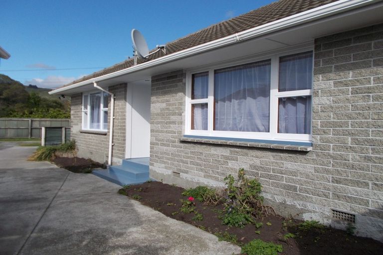 Photo of property in 82 Bamford Street, Woolston, Christchurch, 8023