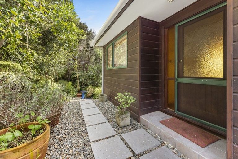 Photo of property in 47 Dalton Grove, Stokes Valley, Lower Hutt, 5019