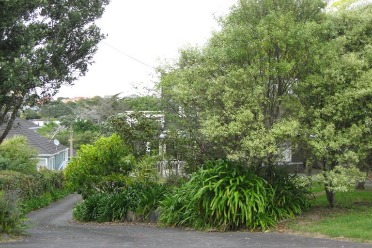 Photo of property in 12 Zealandia Road, Manly, Whangaparaoa, 0930