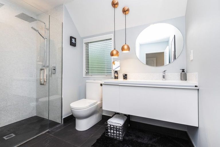 Photo of property in 20 Hussey Road, Harewood, Christchurch, 8051