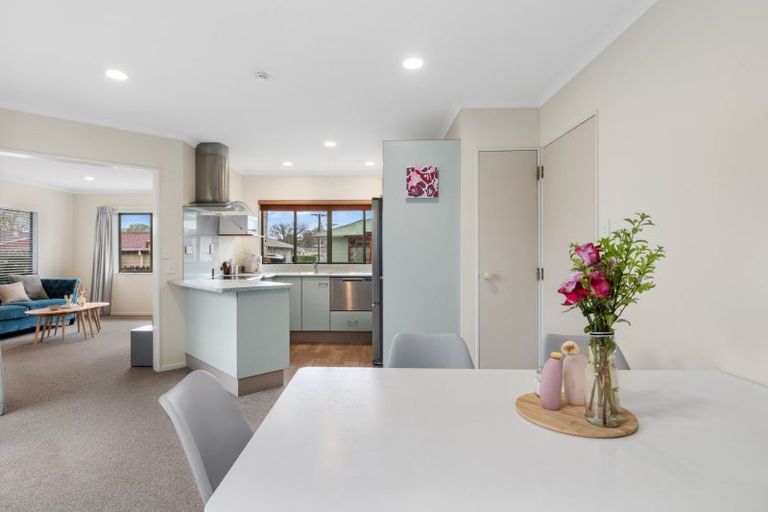 Photo of property in 42b Queen Road, Bellevue, Tauranga, 3110