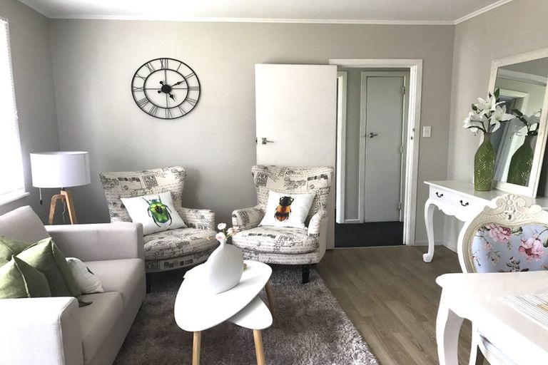 Photo of property in 2/42 Halsey Road, Manurewa, Auckland, 2102