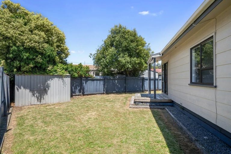 Photo of property in 96a Mako Mako Road, Levin, 5510