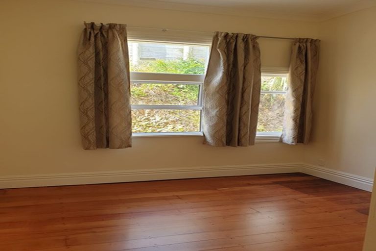 Photo of property in 78 Raroa Road, Kelburn, Wellington, 6012