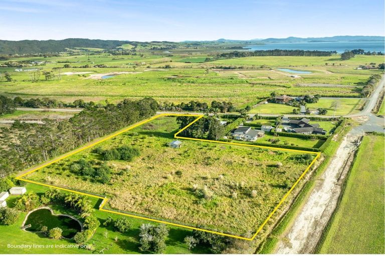 Photo of property in 73 Pyle Road East, Ruakaka, 0171