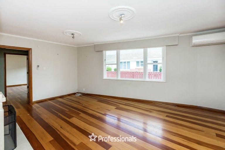 Photo of property in 2/37 Tararua Street, Trentham, Upper Hutt, 5018