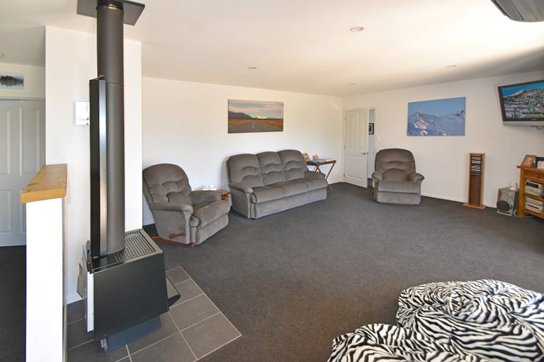 Photo of property in 16a Greenfield Place, Twizel, 7901