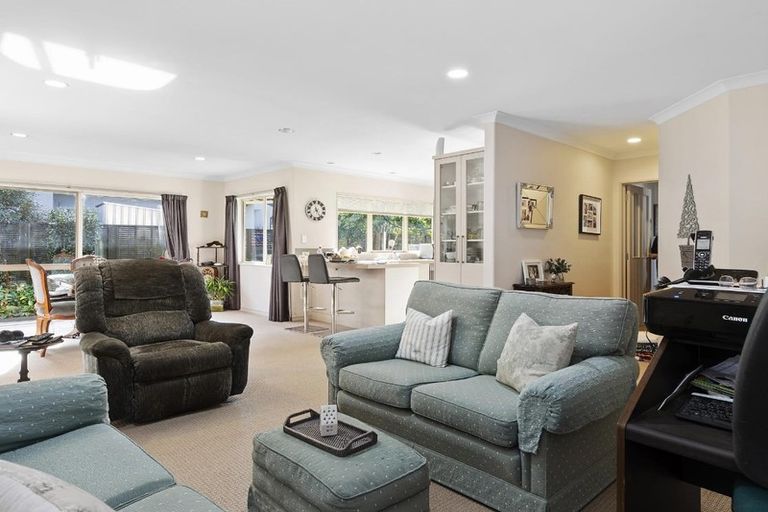 Photo of property in 1 Inverness Drive, Pyes Pa, Tauranga, 3112