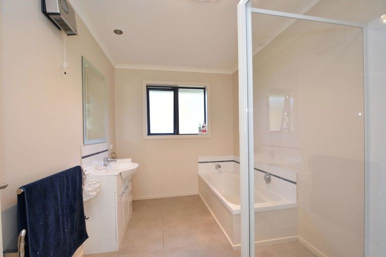 Photo of property in 293 Staunton Road, West Plains, Invercargill, 9879