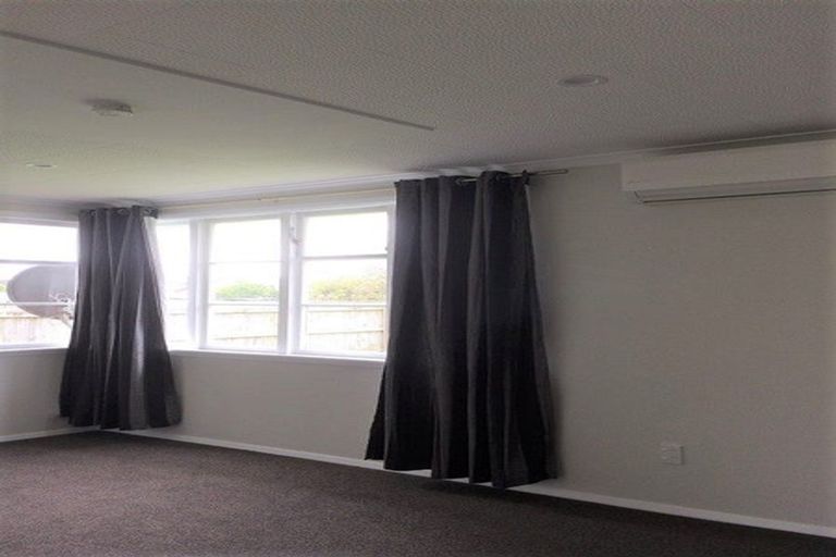 Photo of property in 39 Middlesex Street, Levin, 5510