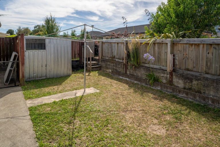 Photo of property in 2/23 Kipling Crescent, Stoke, Nelson, 7011