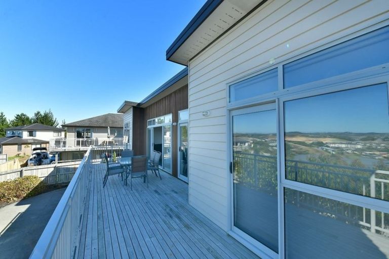Photo of property in 66 Maire Road, Orewa, 0931