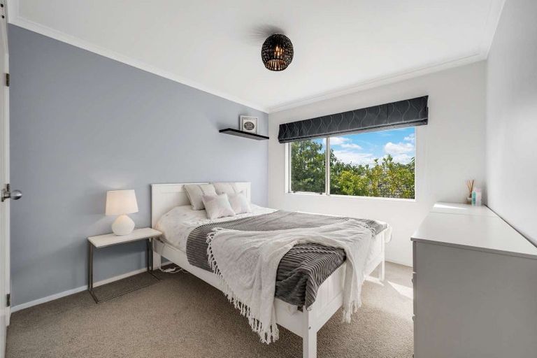 Photo of property in 1/14 Casabella Court, Northpark, Auckland, 2013