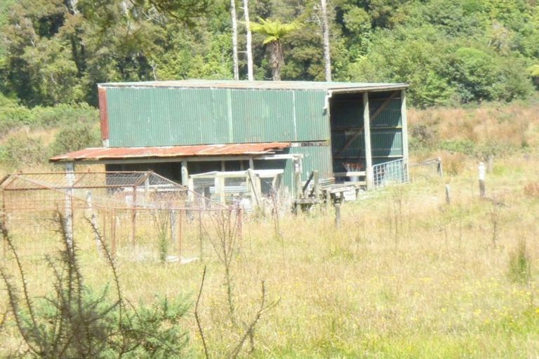 Photo of property in 204 Limestone Road, Marsden, Greymouth, 7872