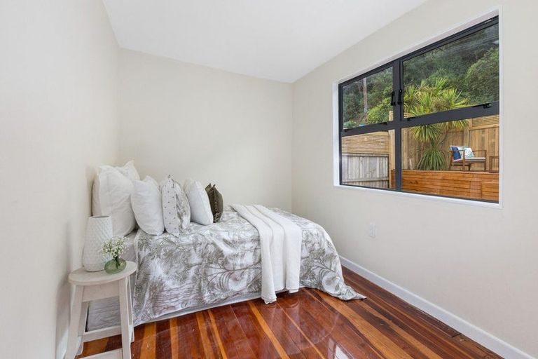 Photo of property in 53 Cluny Road, Plimmerton, Porirua, 5026