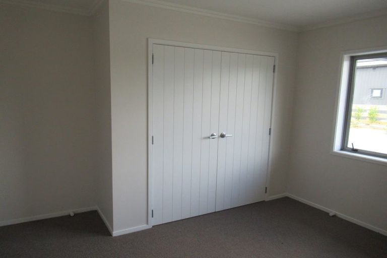 Photo of property in 136 Fairview Drive, Birchville, Upper Hutt, 5372