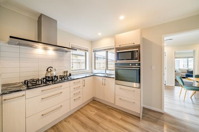 Photo of property in 19 Poulson Grove, Trentham, Upper Hutt, 5018