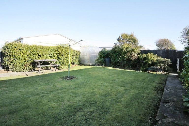 Photo of property in 76 Paterson Street, Grasmere, Invercargill, 9810