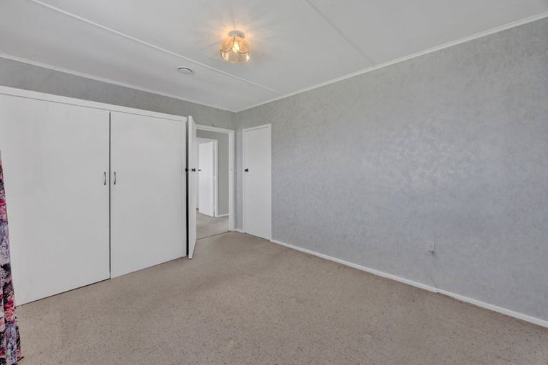 Photo of property in 8 Essex Street, Stratford, 4332