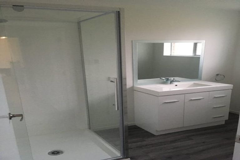 Photo of property in 2 Branksome Place, Parklands, Christchurch, 8083