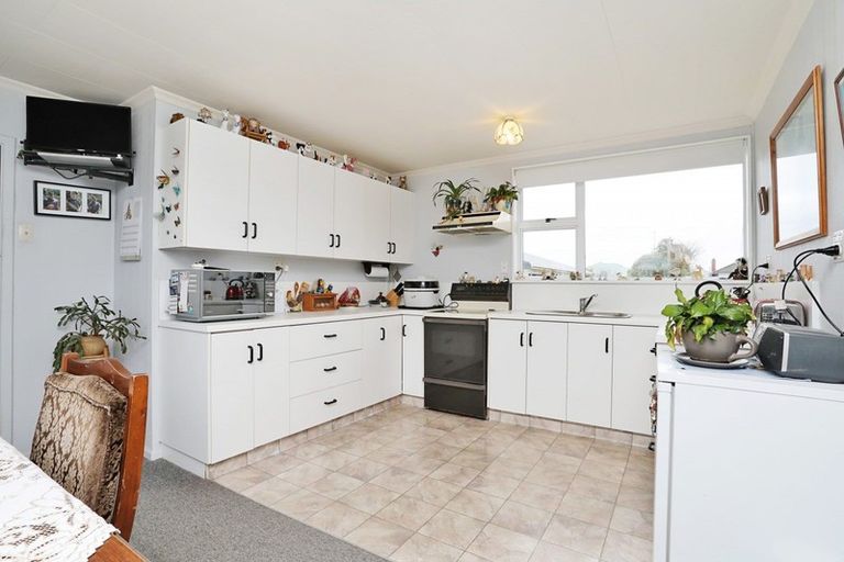 Photo of property in 184 Dome Street, Newfield, Invercargill, 9812